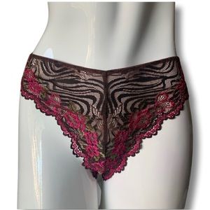 NWOT Victoria Secret thong panty. Medium. Brown and pink